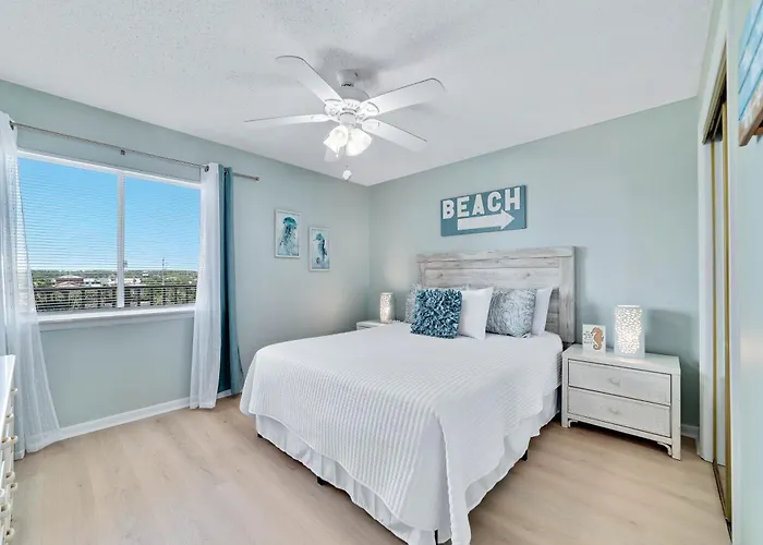Edgewater West Unit 42 Apartment *