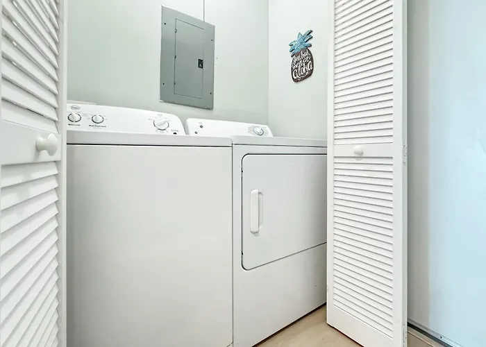 Edgewater West Unit 42 Apartment *