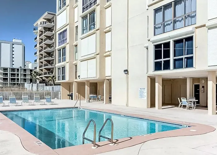 Edgewater West Unit 42 Apartment *